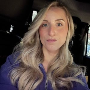 Meet your Posher, Jen